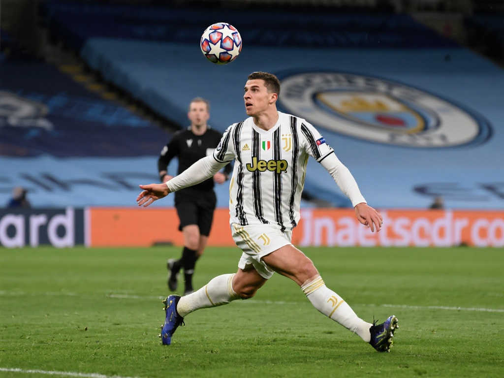 表現翔實的 表現翔實的