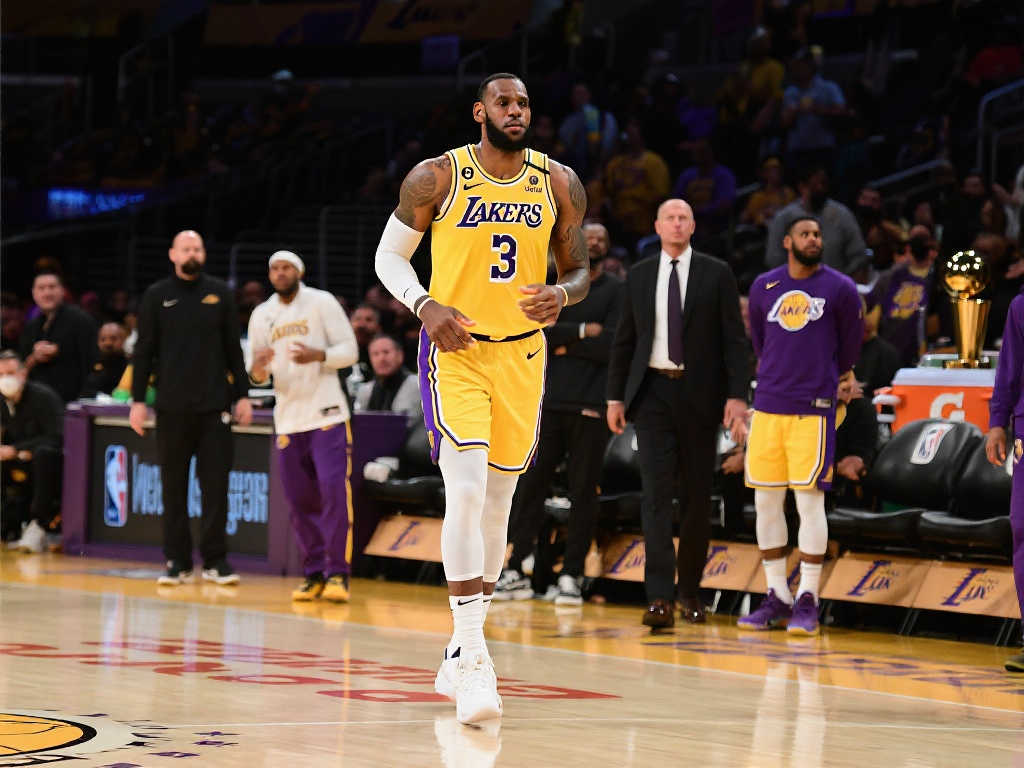 轻球员的租 轻球员的租